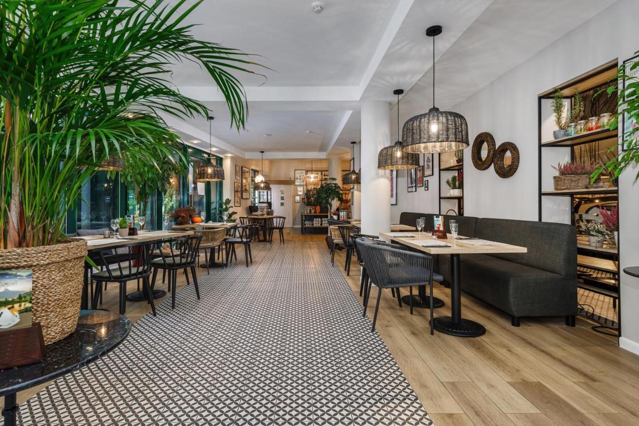 Aparthotel Etna Kolobrzeg Ngoại thất bức ảnh