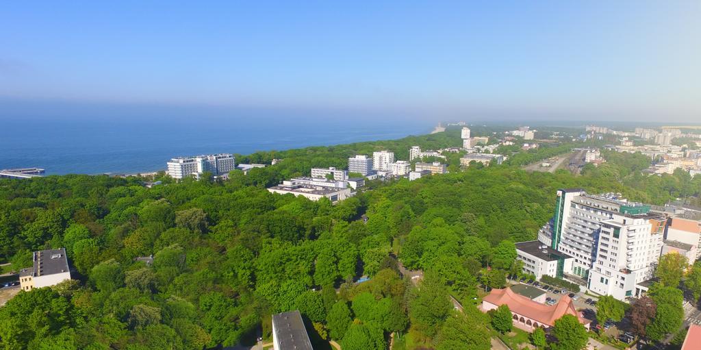 Aparthotel Etna Kolobrzeg Ngoại thất bức ảnh